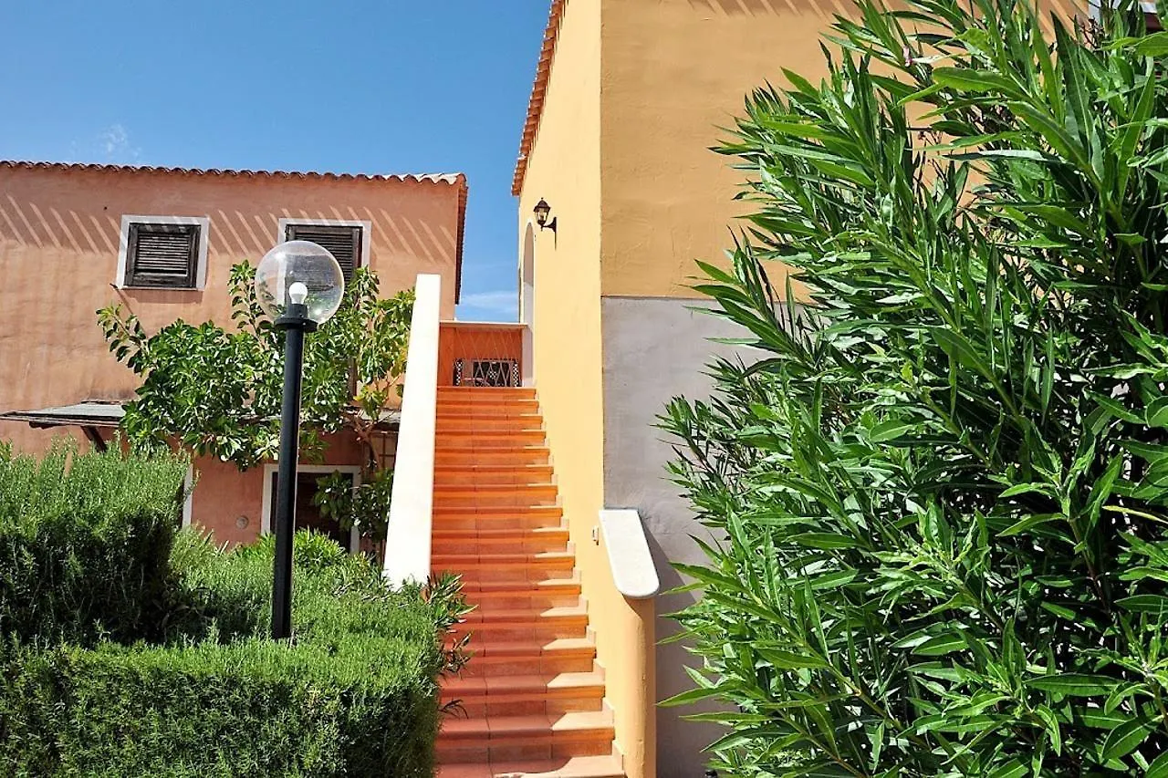 Mirice Residence Resort Tergu Italië